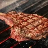 tomahawk steak